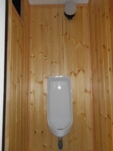 静岡県三島市　　　　　　　　　　　箱根接待茶屋の森バイオトイレ　　